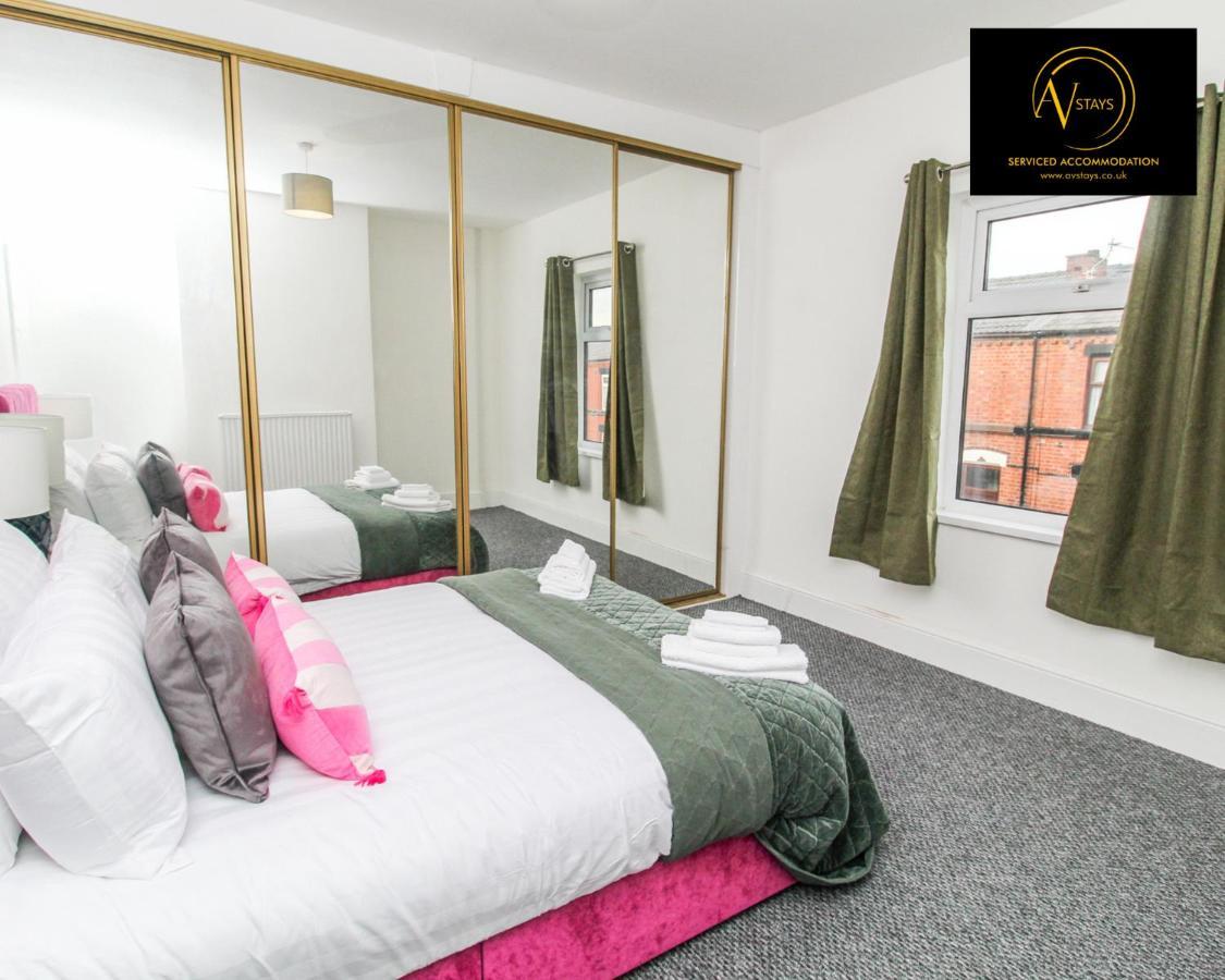 Modern House By Av Stays Short Lets & Serviced Accommodation St Helens St Helens (Merseyside) Exterior photo